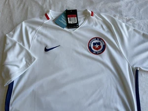 Nike Chile Federacion De Futbol La Roja Jersey Men's L NWT $90 MSRP - Picture 1 of 4