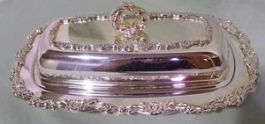 ONEIDA ROYAL PROVENCIAL VERSILBERTE BEDECKTE BUTTERDOSE mit GLASEINSATZ - Bild 1 von 9