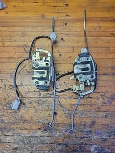 1994 FORD ESCORT Front Door Locks Latch Actuator Assembly Driver And Passenger - Picture 1 of 2