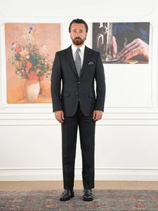 Tailored Fit Dark Navy Single Breasted Closure Full Suit - Picture 1 of 14