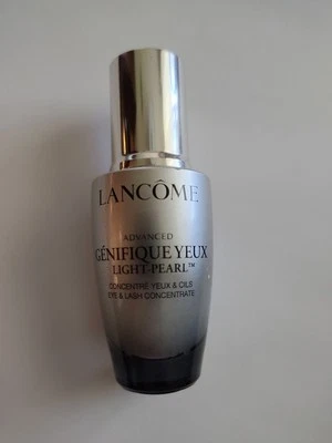 Lancome Advanced Genifique Yeux Concentrado de Ojos y Pestañas Perla Clara 0,67 OZ Sin Caja Foto 1 de 3