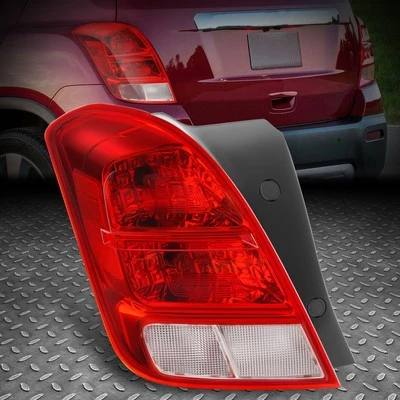 Luz trasera de freno para Chevy Trax 13-22 estilo OE lado izquierdo lente roja Foto 1 de 4