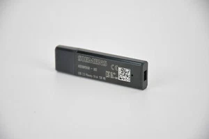 Siemens simatic OCS 7 Pojedyncza licencja 6ES7652-3BA28-2YA0 ( 6ES7 652-3BA28-2YA0 ) - Zdjęcie 1 z 3