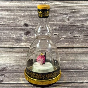 Vtg Japan Musical Liquor Bottle Decanter 9.5” Glass w/ Spinning Dancers Works! - Picture 1 of 14