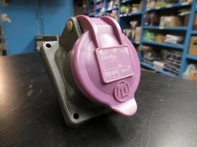 Hypra Legrand 524 01 IP 44 16A 20-25V 2P Plug Receptacle  - Image 1 of 4