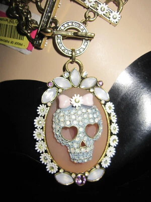 BETSEY JOHNSON GIRLIE GRUNGE CAMEO SKULL AND FLOWERS STATEMENT NECKLACE - Image 1 of 4