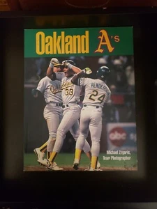 1991 Oakland A’s Chronicle M. Zagaris Books Jose Canseco Rickey Henderson Cover - Picture 1 of 3