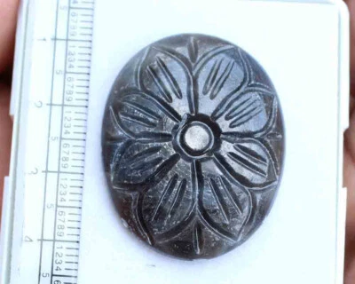 Piedra preciosa suelta natural antigua tallada en zafiro azul 56,80 quilates para colgante Foto 1 de 4