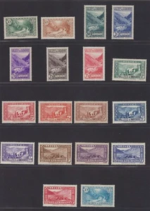 BRIEFMARKEN ANDORRA FRANZÖSISCH NEU ** LANDSCHAFTEN - Bild 1 von 1