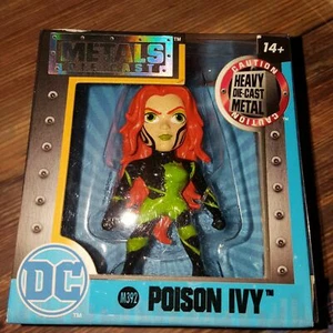 Neu DC Metals - Poison Ivy - Die Cast 2,5" Figur - DC Super Heroes - Bild 1 von 1