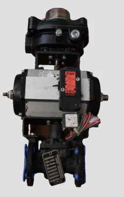 TUFLINE 1" Flanged Valve w/ Actuator XOMOX SA39577 ~ 100 PSI Air - Image 1 of 4