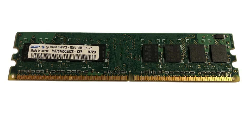 Memoria DDR2 M378T6553EZS-CE6 Samsung 512MB PC2-5300 DDR2-667MHz CL5 240-Pin - Immagine 1 di 1