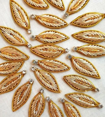 Sari Appliques Unique  25 Pieces Patch Sari Zardosi Sequins Handmade Lot - Image 1 of 4