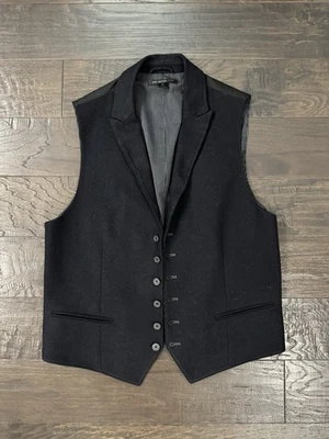 John Varvatos U.S.A. Six Button Navy/Black Vest Size 40 (Medium) - Image 1 of 4