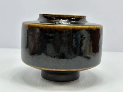 Jarrón marrón de cerámica artística de estudio Rob Wiedmaier vintage firmado Foto 1 de 4