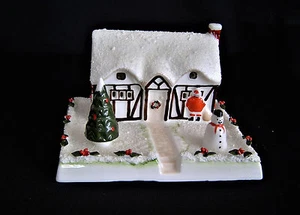 COALPORT FINE BONE CHINA "CHRISTMAS COTTAGE" MADE IN ENGLAND - Bild 1 von 5