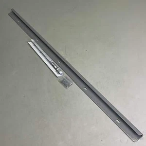 METRO Smartwall Pista W/Corrosion-Resistant Finitura 40 " 12 Gola Acciaio SW40K4 - Foto 1 di 12