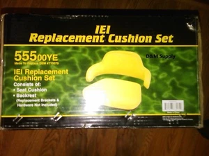 Tractor seat to fit John Deere 2150 2155 2250 2255 2350 2355 2550 2555 2630 - Picture 1 of 3