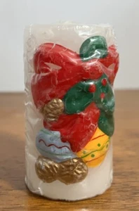 Vintage 1970s 1980s Christmas Candle Short New Old Stock Sealed - Picture 1 of 11