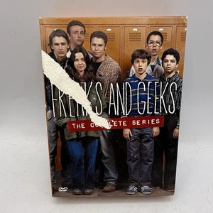 Freaks and Geeks 1999 - Complete Series (DVD 6 Disc Set) FRANCO ROGAN  SEGAL - Picture 1 of 4