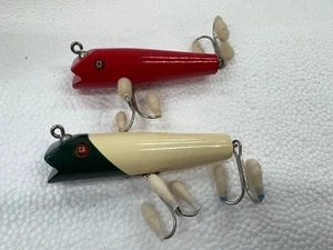 Vintage Wood Unbranded Fishing Lure estate find lot of 2 - Picture 1 of 9