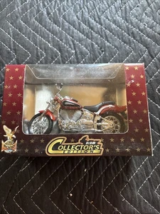 Motocicleta Yamaha Drag Star XVS 650 Road Signature Edición Coleccionista 1:18 nueva en caja - Imagen 1 de 5