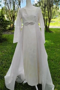 Vintage Wedding Gown Dress 70s Bridal - Picture 1 of 13