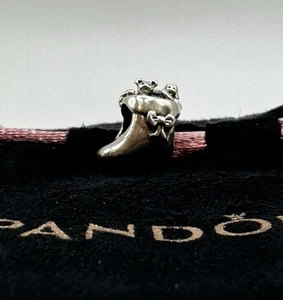 Genuine Pandora Santa's Stocking Charm #791038 S925 ALE with Pandora Gift Pouch - Picture 1 of 4