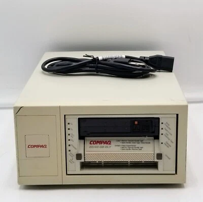 COMPAQ COMPUTER CORPORATION SERIES 3306 20/40 GB DLT - Image 1 of 4