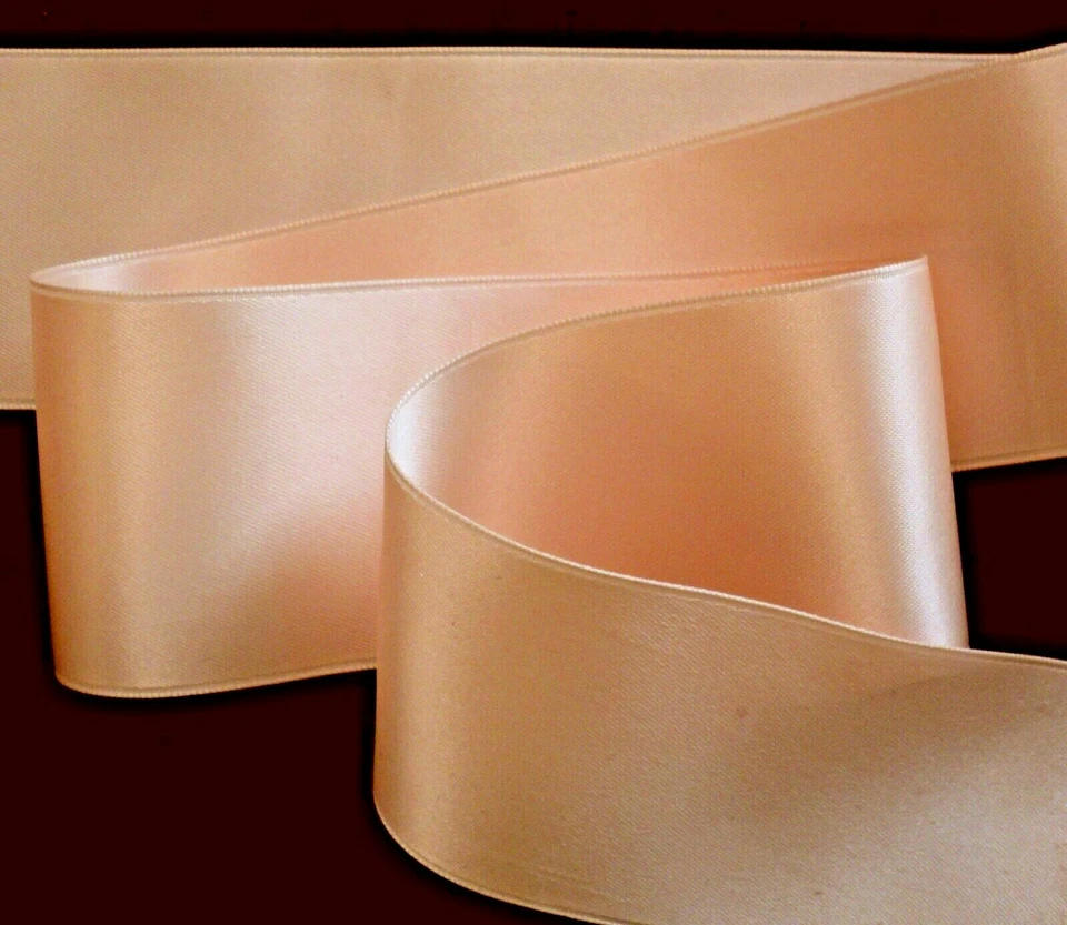 CINTA SATINADA SUIZA DE DOBLE CARA 2-3/4" DE ANCHO -- PÉTALO MELOCOTÓN / ROSA Foto 1 de 1