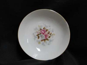 Wentworth Petit Point Floral Center, Grey Fern: Fruit Bowl (s), 5 1/2" - Picture 1 of 6