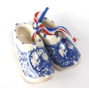 Holland Delft Miniature Figurines Blue White Clogs Signed Handmade Blue 2 Inch - Picture 1 of 10
