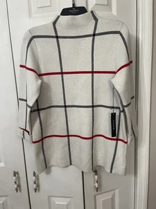 NWT Tahari Women’s Pullover Sweater Size M - Picture 1 of 7