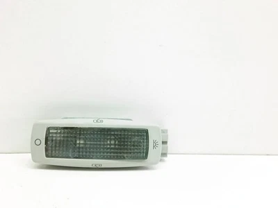 Volkswagen Golf IV 1999 Hinten rechts Fondbeleuchtung 3B0947291 UST127259 - Imagem 1 de 4