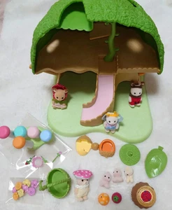Sylvanian Families Fairy Secret Tree Gift Set Toys with Accessories Used - Picture 1 of 3