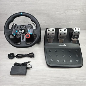 Logitech G29 Driving Force Racing Wheel & Pedals For PS3 / PS4 / PC - Picture 1 of 11