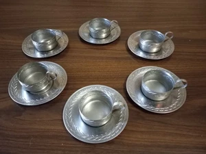 Vintage 12 Pieces Stainless Steel Coffee Saucer & Demitasse Holder Set - Picture 1 of 5
