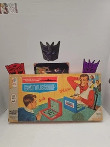Vintage 1967 Milton Bradley Battleship - Picture 1 of 8