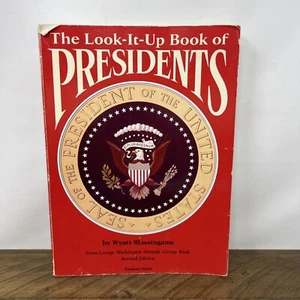 The Look-It-Up Book of Presidents Wyatt Blassingame 1990 Paperback Illustrated - Bild 1 von 10