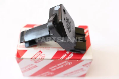 Lexus GS430 SC430 Corolla UZZ40 Mass Air Flow Sensor Meter OEM 22204-15010 - Image 1 of 4