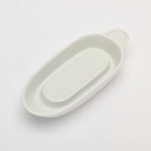 Rohkostreibe Obstreibe Apfelreibe Küchenreibe Ingwerreibe Reibe Porzellan oval - Picture 1 of 3