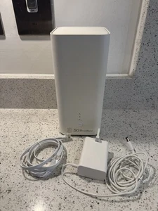 Routeur 5G/4G Huawei CPE Pro 3 H138-380 2021 d'occasion - débloqué sans SIM - Photo 1/9
