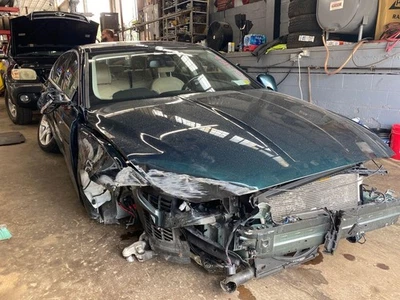 Compresor aire acondicionado 17 18 19 JAGUAR XE Foto 1 de 4