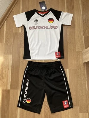 Sommer Kinder Set 2- TL Deutschland Short Bermuda - T-Shirt Gr. 110 ***NEU*** - Bild 1 von 4