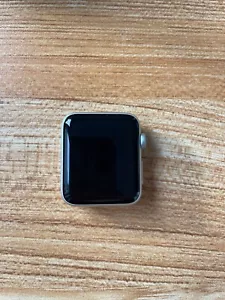 Apple Watch Series 3 GPS + Cellular 42mm - Bild 1 von 6