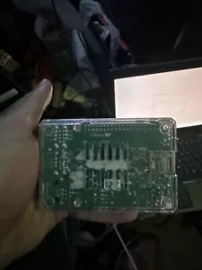 1xRaspberry Pi 2 Model B (900MHz, 1GB) Single Board Desktop - Picture 1 of 2