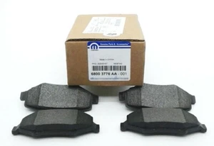Kit 4 pastiglie freno posteriore originali per Jeep Compass, Cherokee e Wrangler - Foto 1 di 6