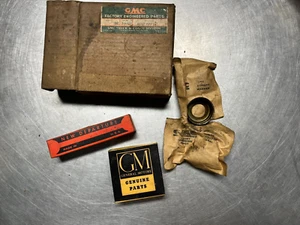 2191537 Vintage OEM GMC Truck Engine Water Pump Repair KIT  Fits 598313, 885155 - Picture 1 of 14