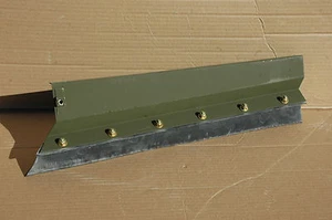Radiator baffle M939 5T(RH) 2930-01-083-3016 - Picture 1 of 1