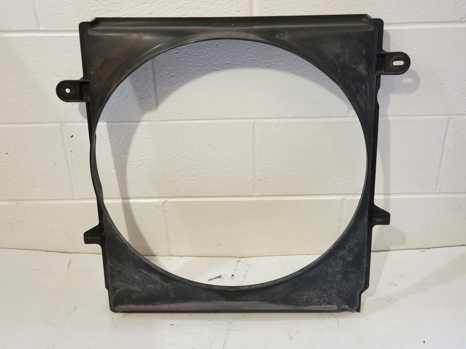 Cubierta del ventilador del radiador (4,0 L)(A/C) Ford Ranger 1998-2003 Foto 1 de 4